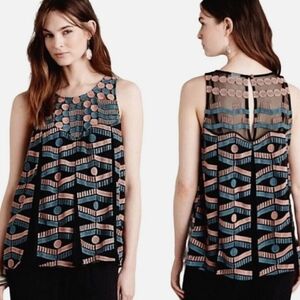 AKEMI & KIN Sleeveless Blouse